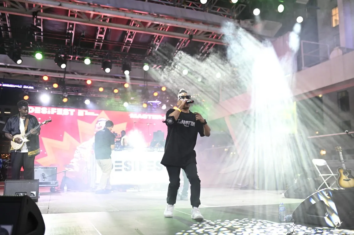 Master D performing at DESIFEST