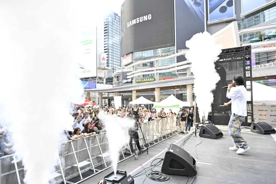 Spitty performing at DESIFEST